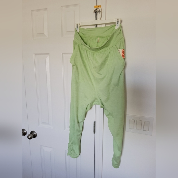 FP Movement Diya Harem Pants- Lemon Grass {NWT} - Picture 3 of 6